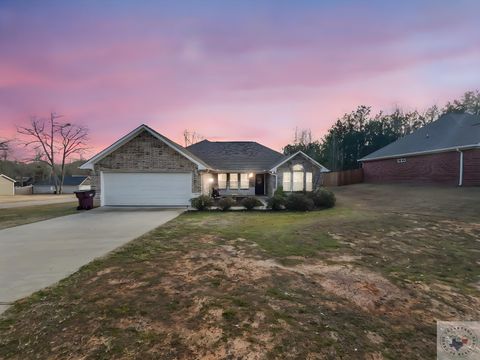 708 Willow Oak Dr, Atlanta, TX 75551 - MLS#: 116775