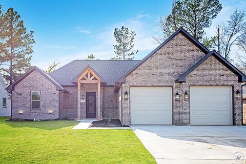 Photo of 5619 Deaton Pl, Texarkana, TX 75503 (MLS # 200677)