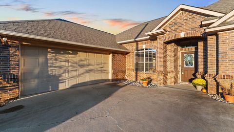 Photo of 415 Meadowridge Cir, Texarkana, AR 71854 (MLS # 200306)