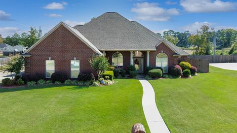 Photo of 1018 Brown Dr, Wake Village, TX 75501 (MLS # 200354)