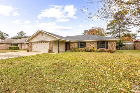 Photo of 4815 Charleston St, Texarkana, AR 71854 (MLS # 200793)