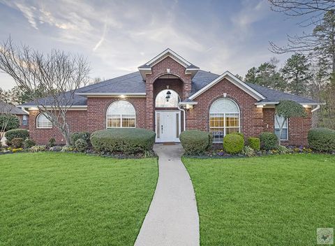 Photo of 6021 Oak Hollow Pl, Texarkana, AR 71854 (MLS # 203358)