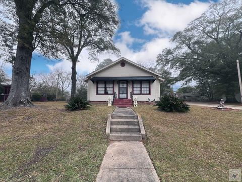 Photo of 602 Wilson St, Texarkana, TX 75501 (MLS # 200789)