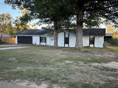 Photo of 109 Mockingbird Ln, Linden, TX 75563 (MLS # 200448)