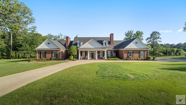 8810 WILLOW GLEN LN, TEXARKANA, TX 75503 - Image 30bcfbf18e1eac3e80fd7f5ce23a6099/1174711738