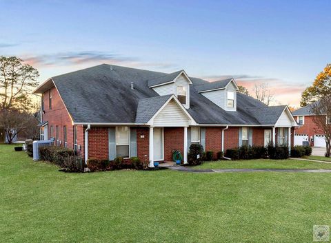 Photo of 5 Valley View Cir, Texarkana, TX 75503 (MLS # 202001)