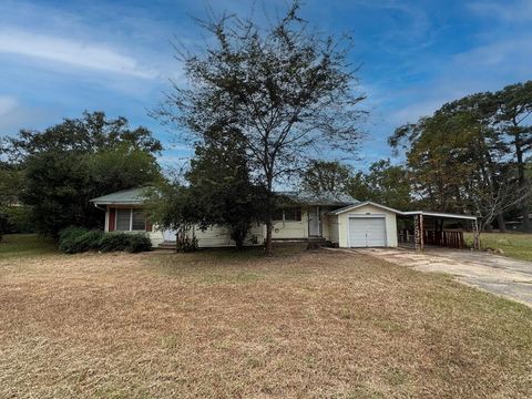 Photo of 1004 S Elm St, New Boston, TX 75570 (MLS # 200458)