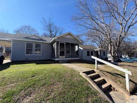 Photo of 1311 Garland Ave, Texarkana, AR 71854 (MLS # 203293)