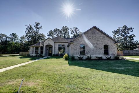 Photo of 6412 Countryside Dr, Texarkana, AR 71854 (MLS # 200480)