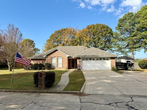 Photo of 5511 Woodline Dr, Texarkana, AR 71854 (MLS # 200591)