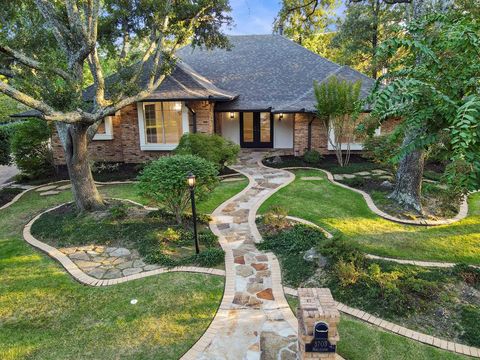 Photo of 3703 Maplecrest St, Texarkana, TX 75503 (MLS # 200356)