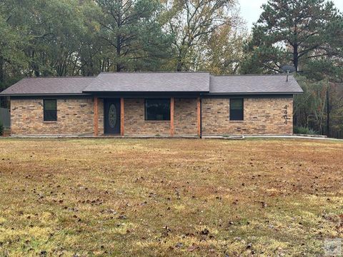 Photo of 4404 E 9th, Texarkana, PA 17854 (MLS # 200646)