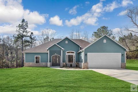 Photo of 46 County Road 3442, Atlanta, TX 75551 (MLS # 202024)