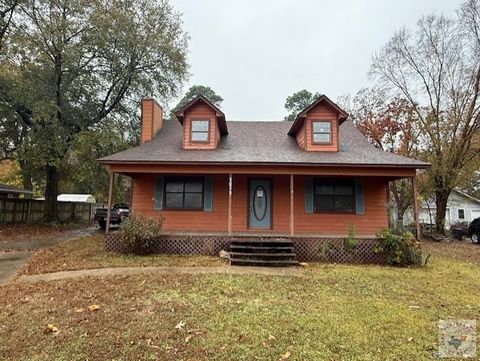 Photo of 203 1/2 Memorial Ln, Texarkana, TX 75501 (MLS # 200809)