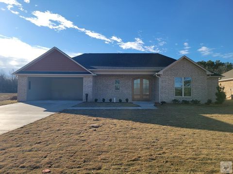 Photo of 1808 Oak Hollow, Texarkana, AR 71854 (MLS # 201977)