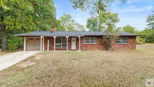 220 STATE HWY 355 E, HOPE, AR 71801 - Image 9e14c0f57c8be54c85207d5fb3f1ca6d/178828483