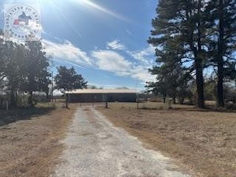 Photo of 4221 W 114, Avery, TX 75554 (MLS # 202018)
