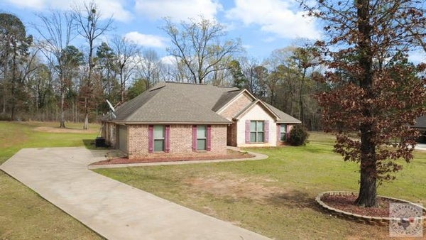 610 STONERIDGE, QUEEN CITY, TX 75572 - Image b4b71adc7f97bf0ada1d29d0f7f87f05/4172829674