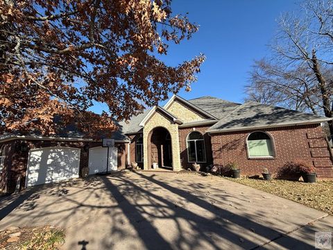 Photo of 6708 Wuthering Heights, Texarkana, AR 71854 (MLS # 200854)