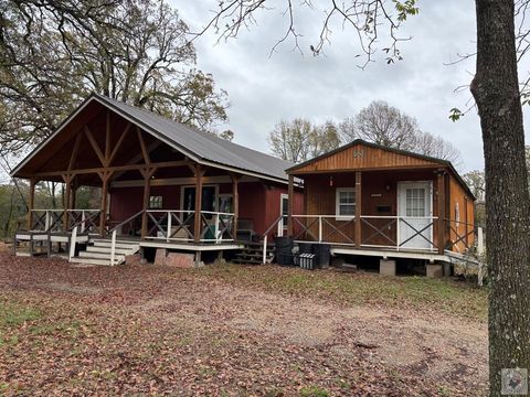 Photo of 5187 Goodson Lane, Texarkana, AR 71854 (MLS # 200703)