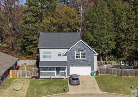 Photo of 915 Vicki Lane, Texarkana, AR 71854 (MLS # 200755)