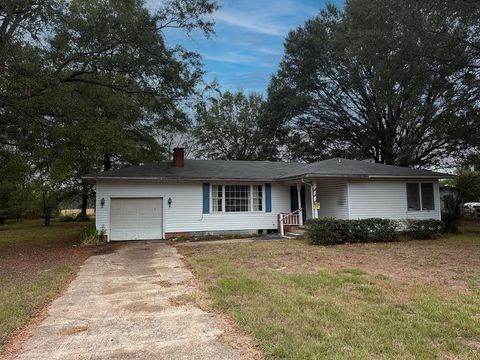 Photo of 606 W Walters Blvd, New Boston, TX 75570 (MLS # 200464)