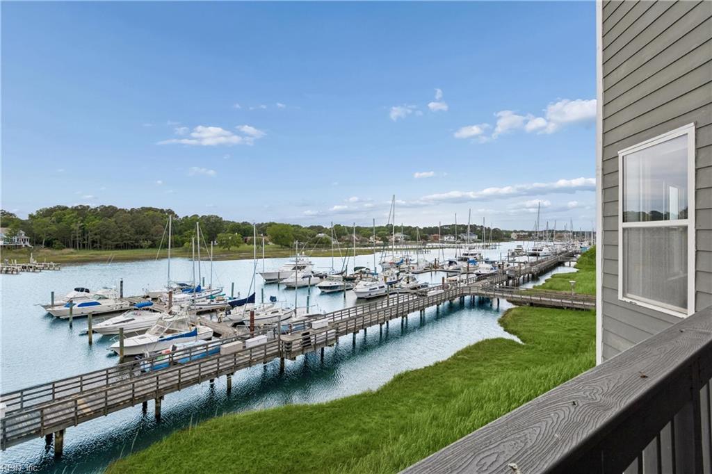 Photo 1 of 42 — 1024 Porte Harbour ARCH 302, Hampton, VA 23664