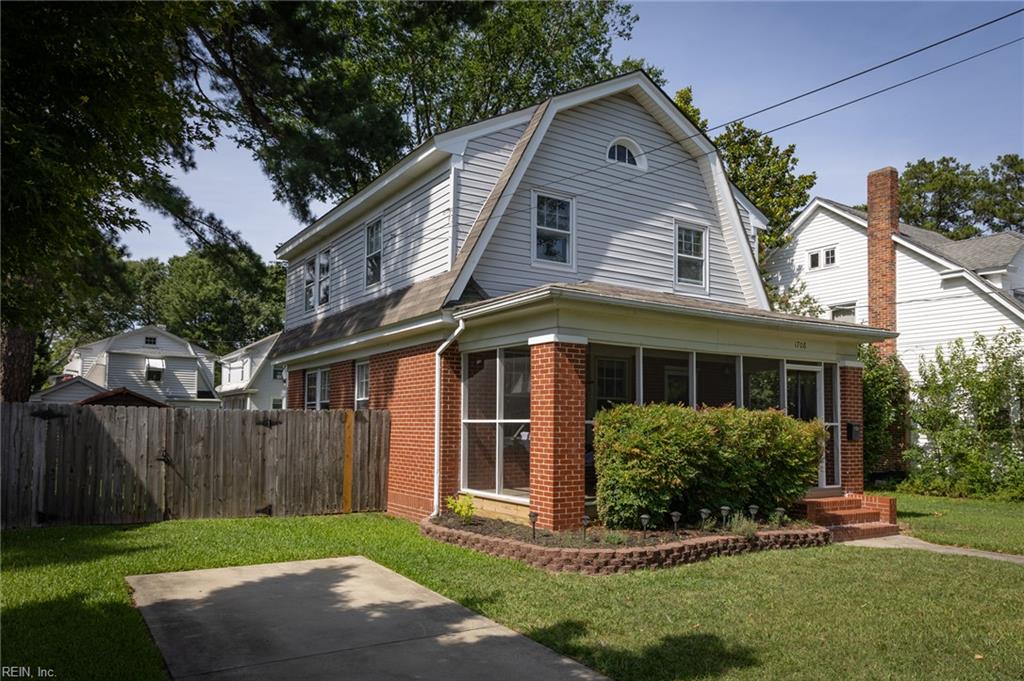 Photo 1 of 32 — 1708 A Street ST, Portsmouth, VA 23704