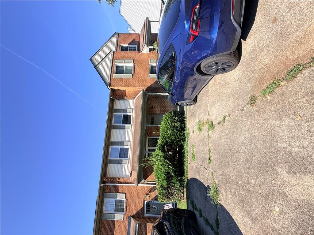 Photo 1 of 29 — 3937 Seeman RD, Virginia Beach, VA 23452