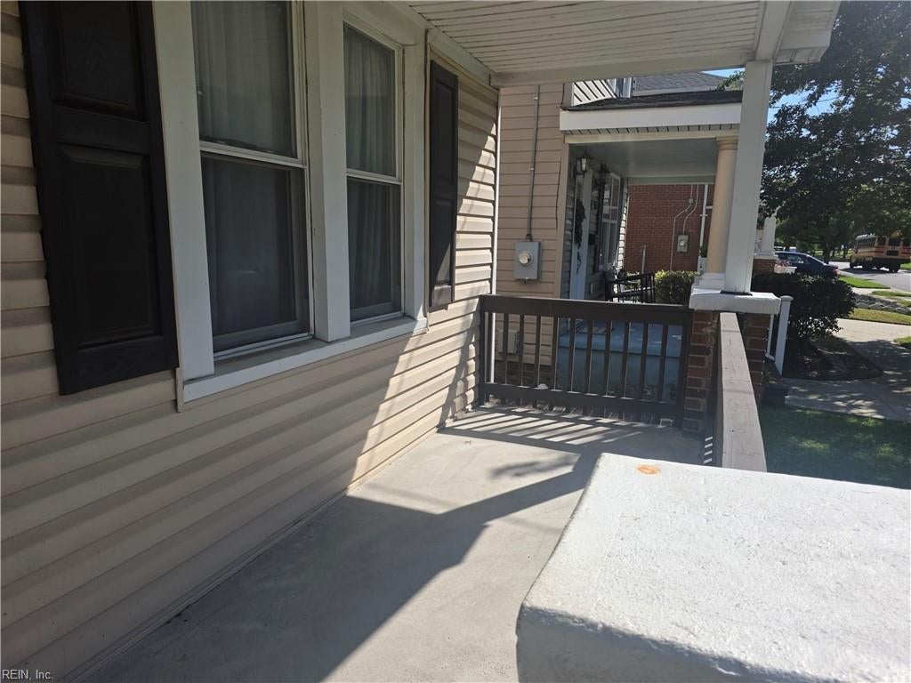 962 Maltby AVE Suit - Photo 2
