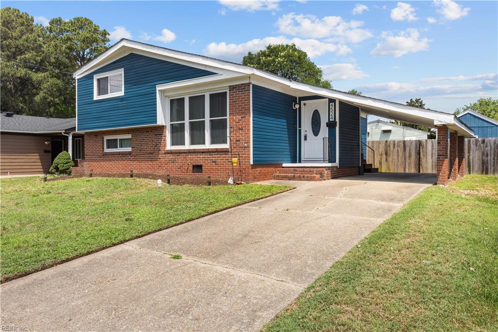 Photo 1 of 31 — 4524 Woolsey ST, Norfolk, VA 23513