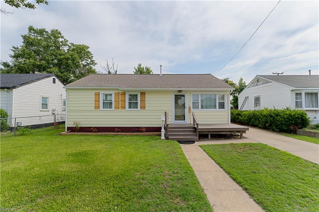 Photo 1 of 47 — 1440 Virgilina AVE, Norfolk, VA 23503