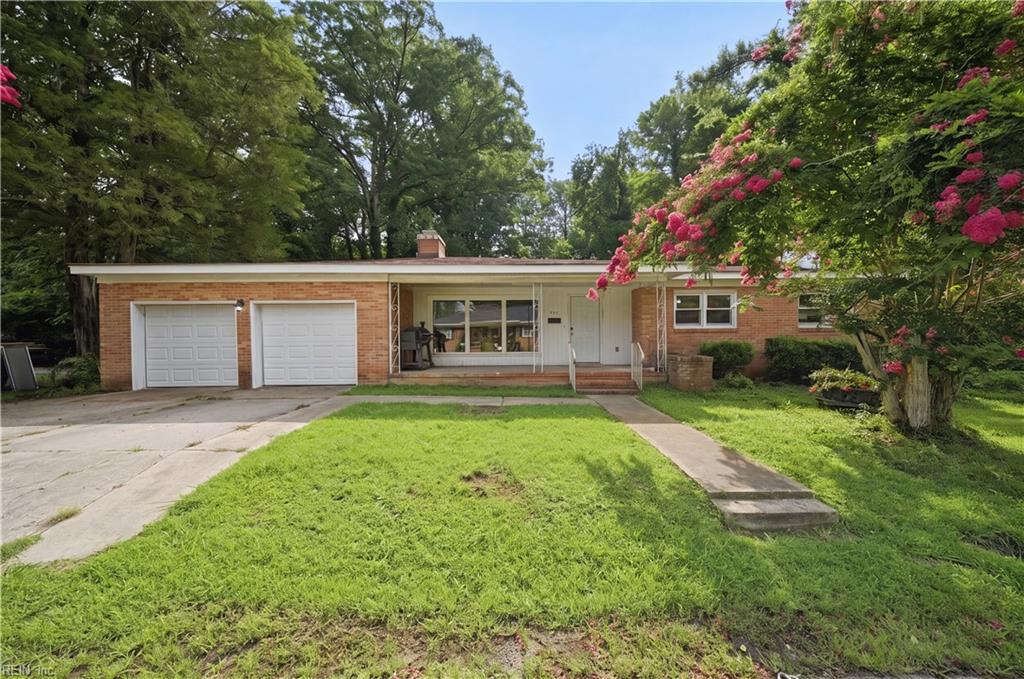 Photo 1 of 27 — 524 Hollywood AVE, Suffolk, VA 23434