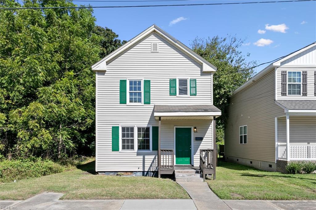 Photo 1 of 25 — 715 18th ST, Newport News, VA 23607