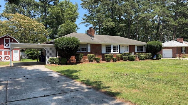 4720 Haywood DR