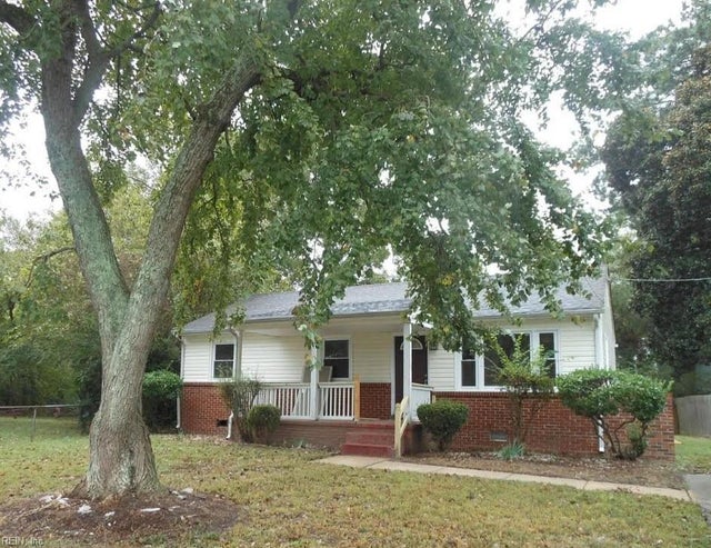2709 Whitestone AVE