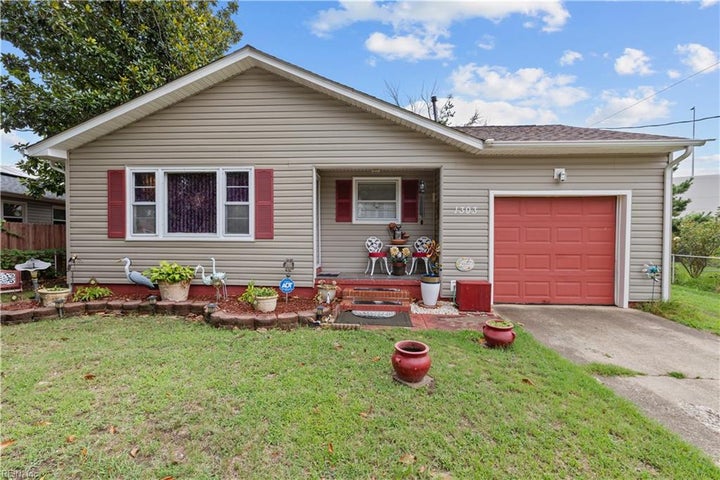 Photo 1 of 22 — 1303 Willnew DR, Hampton, VA 23669