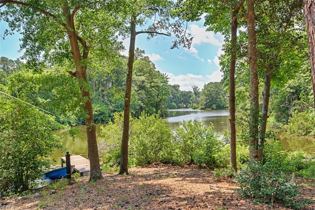 Photo 1 of 39 — 15432 Rollingwood DR, Carrollton, VA 23314