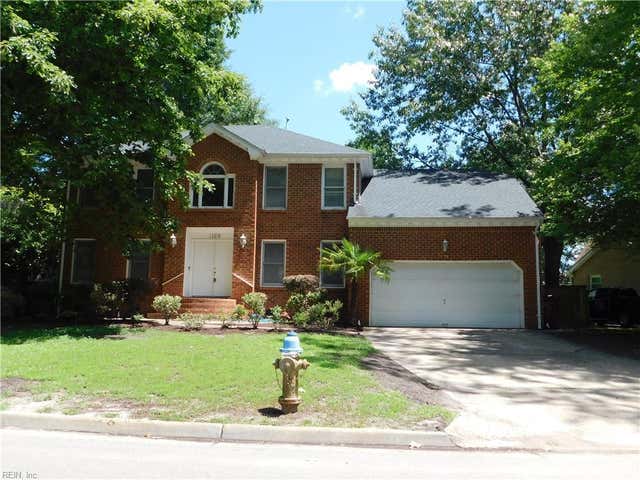 1129 Crystalwood CIR