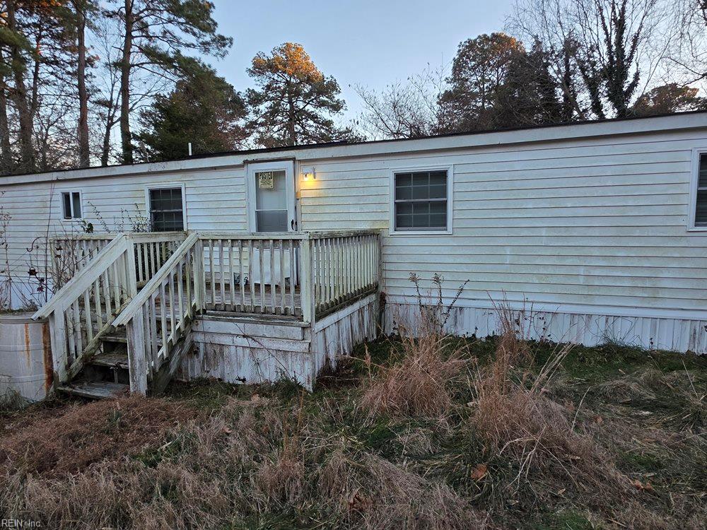 Photo 1 of 1 — 3594 George Wash Memorial HWY, Hayes, VA 23072