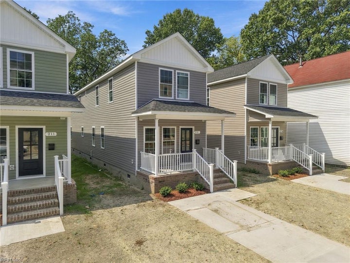 Photo 1 of 42 — 213 Claremont AVE, Hampton, VA 23661