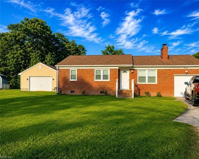 205 Joanne DR