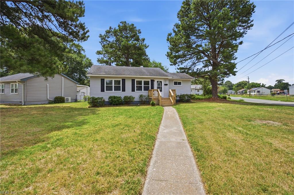 Photo 1 of 25 — 745 Bold ST, Portsmouth, VA 23701