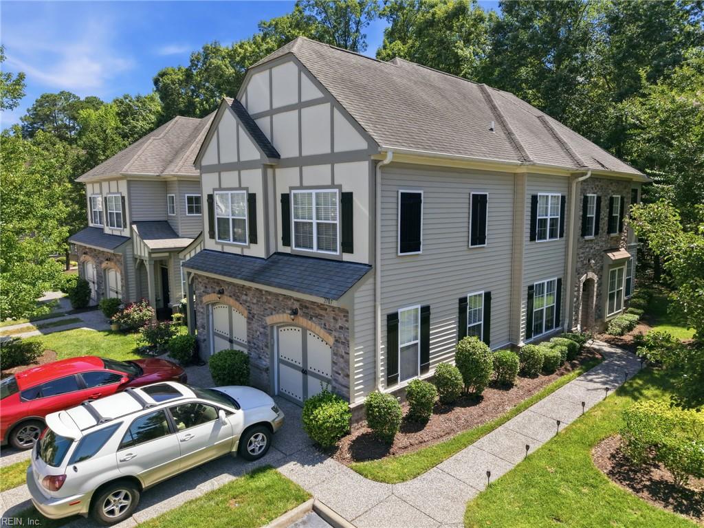 Photo 1 of 30 — 2707 James River TRL, Carrollton, VA 23314