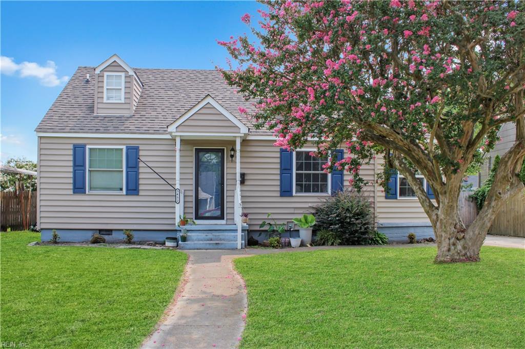 Photo 1 of 15 — 3452 W Bonner DR, Norfolk, VA 23513