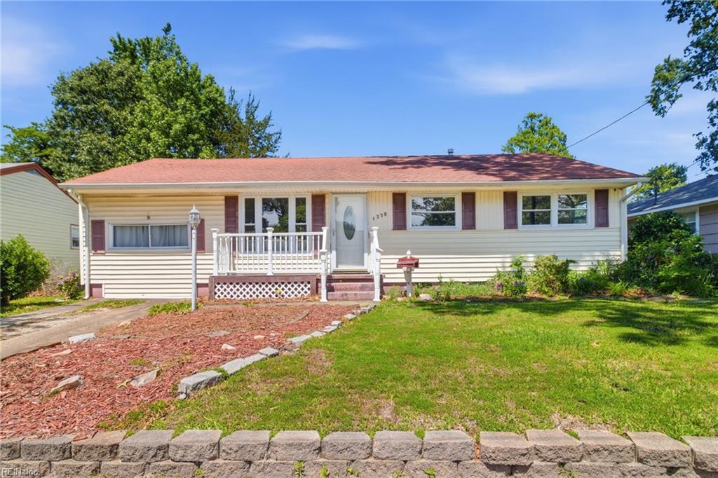 Photo 1 of 40 — 1228 Oak Park AVE, Norfolk, VA 23503