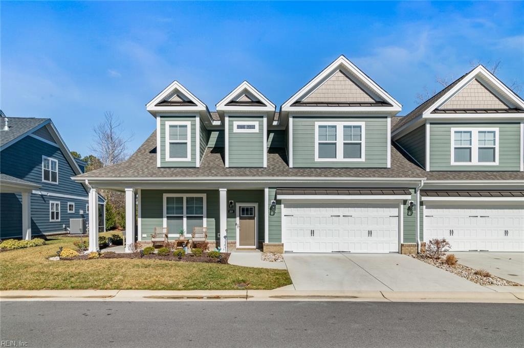 Photo 1 of 41 — 223 Creek Front LN, Suffolk, VA 23435