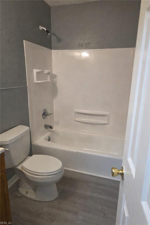 811 Randolph ST A - Photo 4