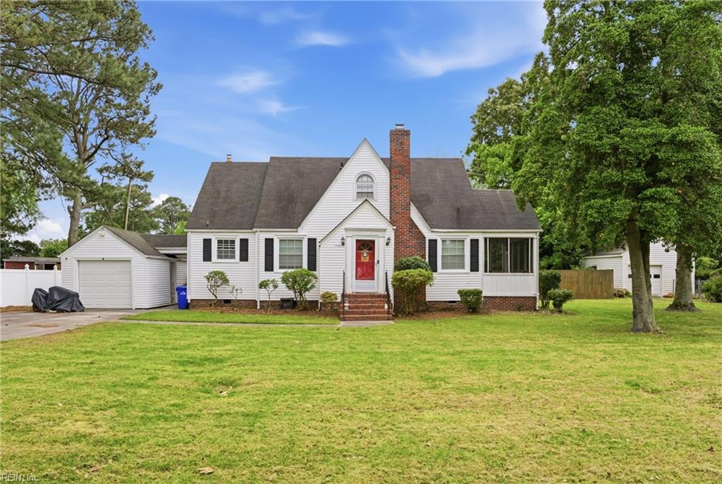 Photo 1 of 26 — 4405 Wake Forest RD, Portsmouth, VA 23703