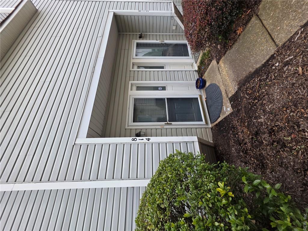 Photo 1 of 29 — 814 Gable WAY, Virginia Beach, VA 23455